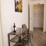 شقة Casa Maria A San Pietro