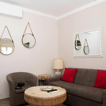 Apartment Casa Maria A San Pietro *